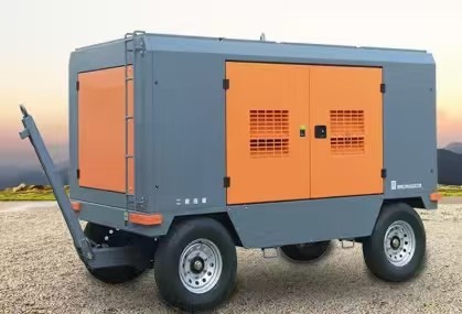 Air Compressor For Engineering Rock Drilling, Piling Well Drilling suppliers